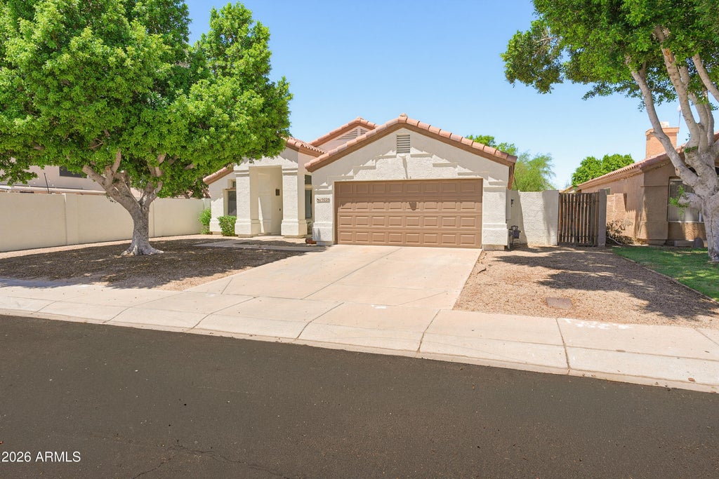 Photo of 19220 N 52nd Avenue, Glendale, AZ 85308 (MLS # 7046384)