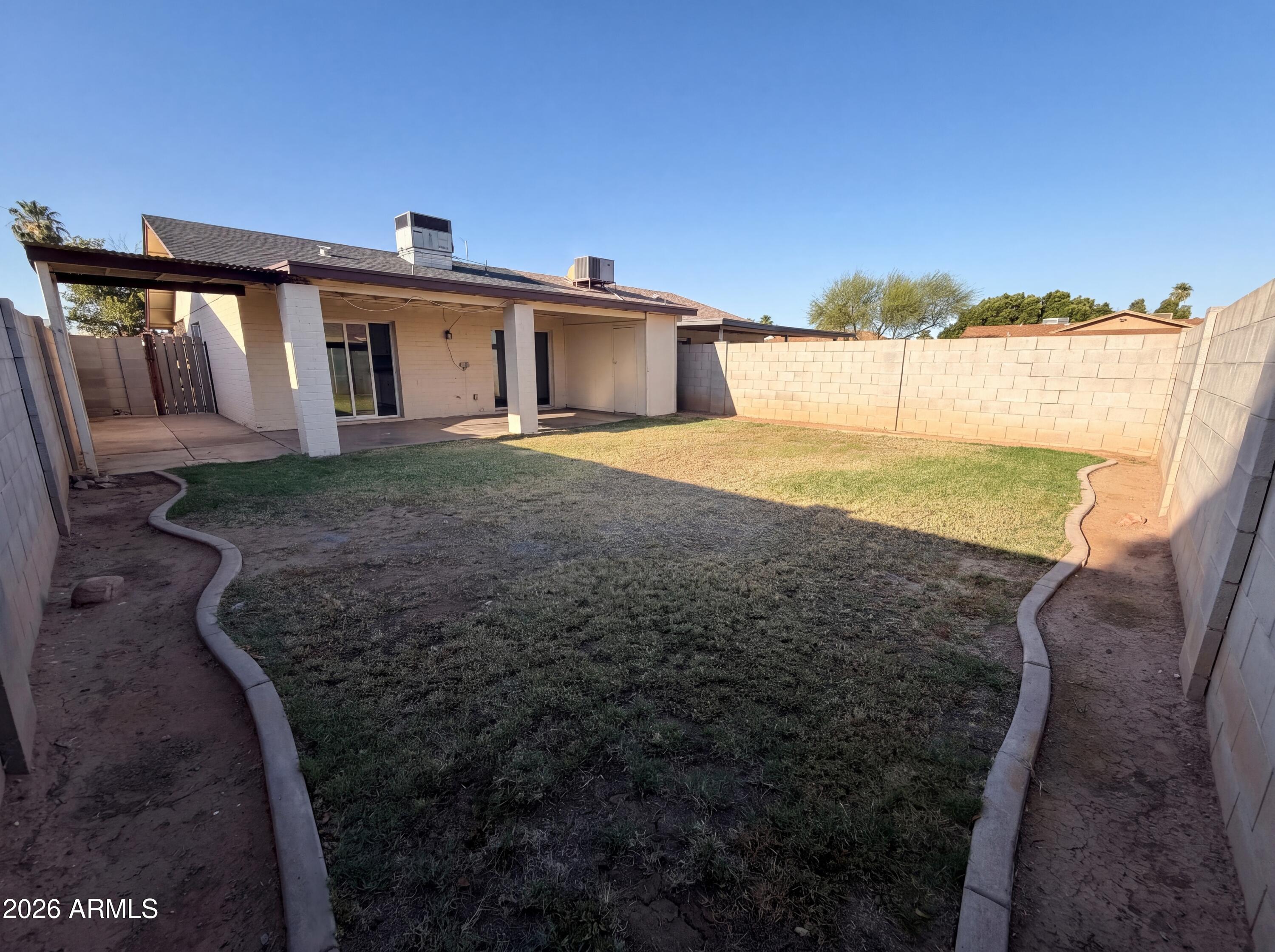 1251 E GROVE Circle