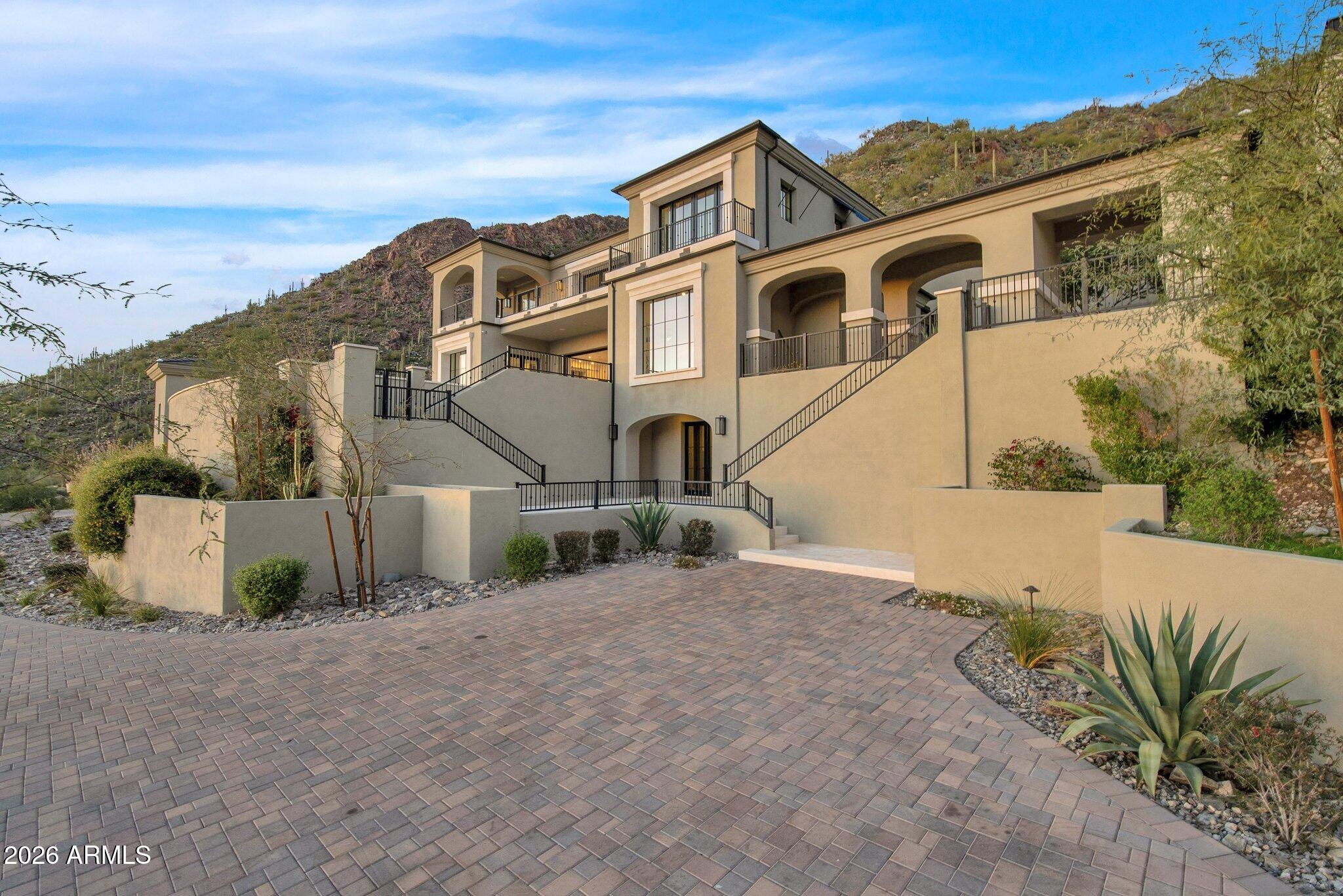 11450 E HIDEAWAY Lane
