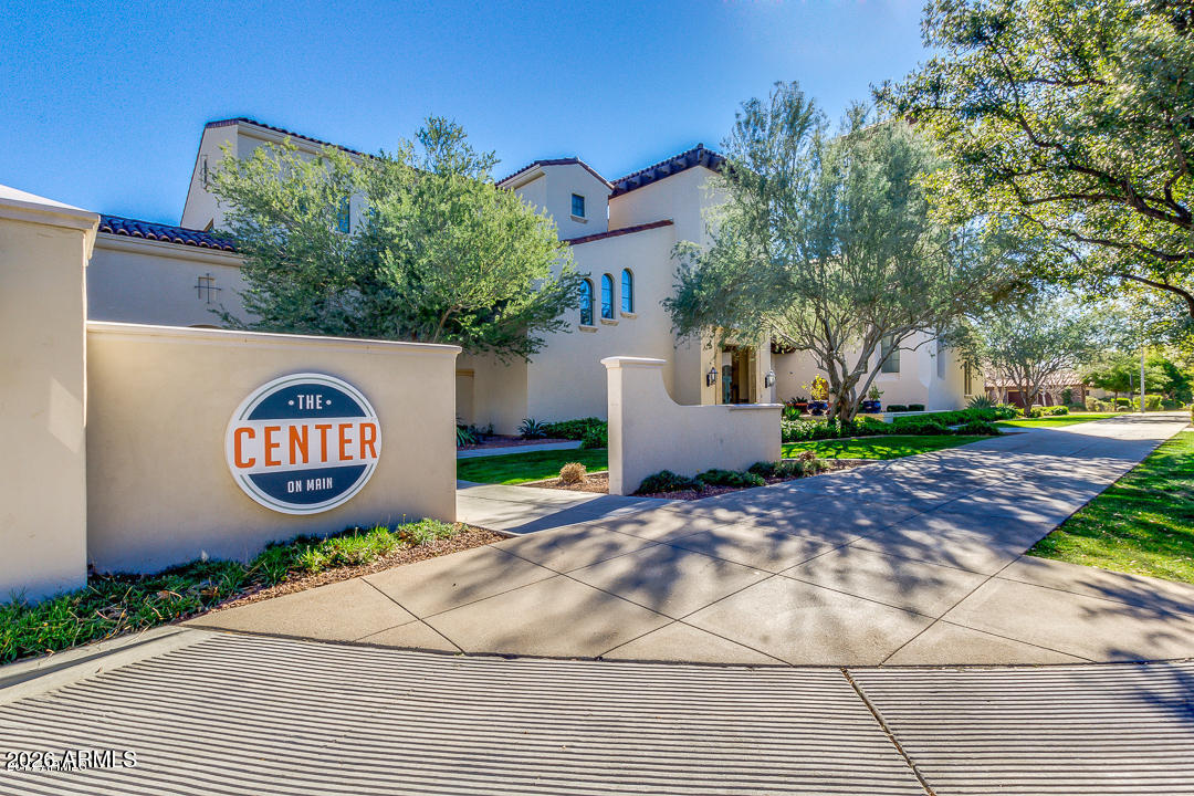 VERRADO PARCEL 4.902 - Residential