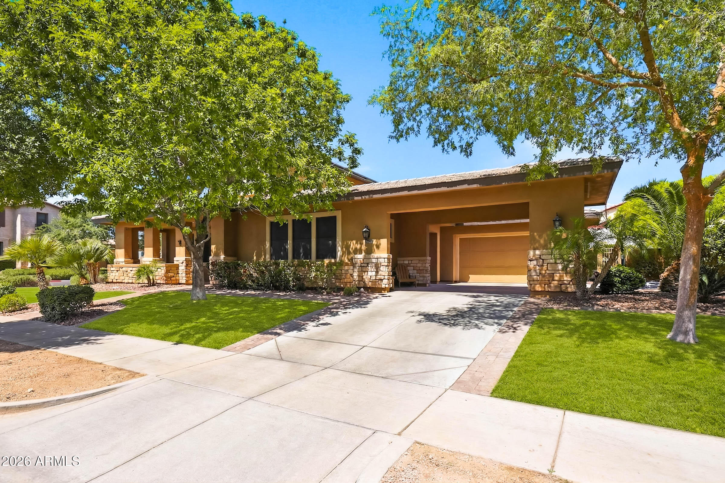 20610 W CANYON Drive