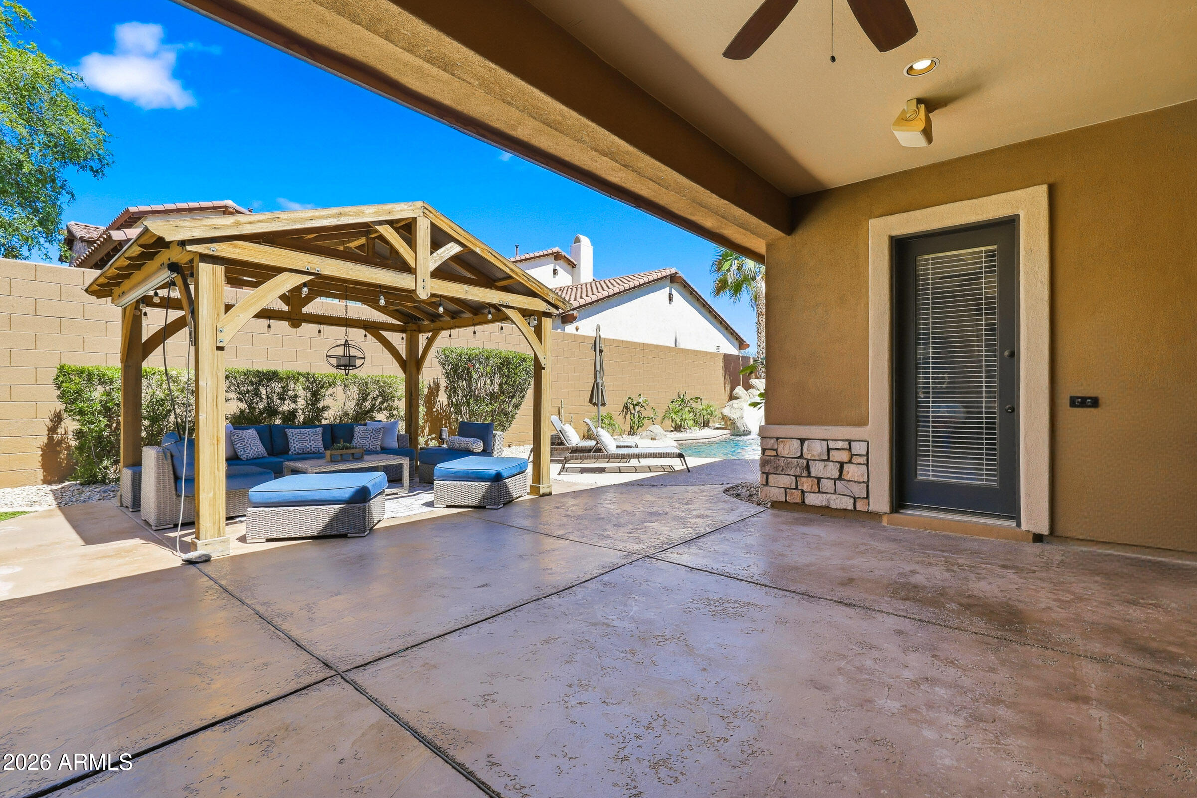 VERRADO PARCEL 4.902 - Residential