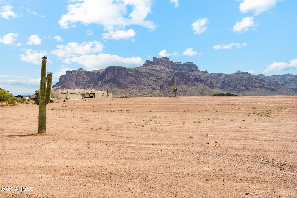 Photo of 0 S Roadrunner Road #D, Apache Junction, AZ 85119 (MLS # 6940365)