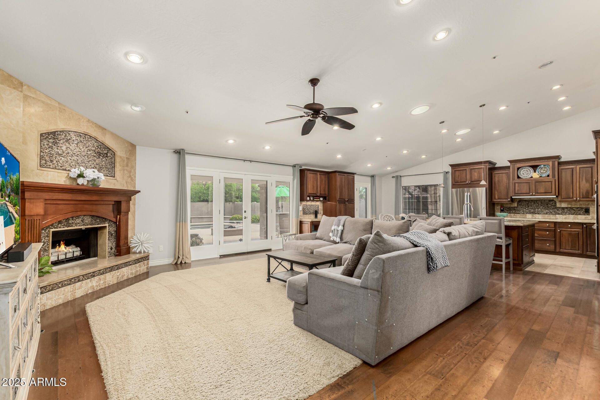 10105 E LARKSPUR Drive