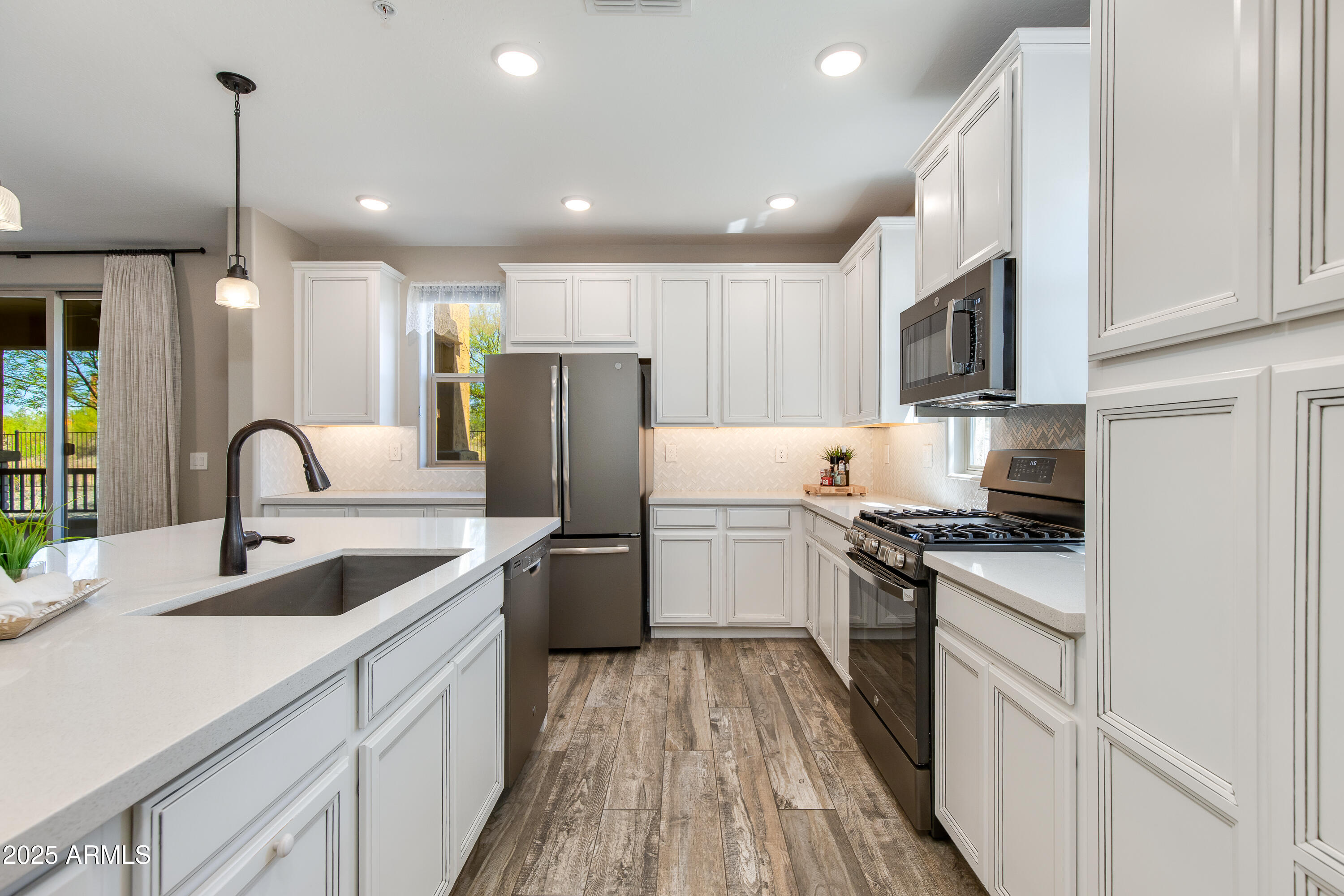 5100 E RANCHO PALOMA Drive 1025