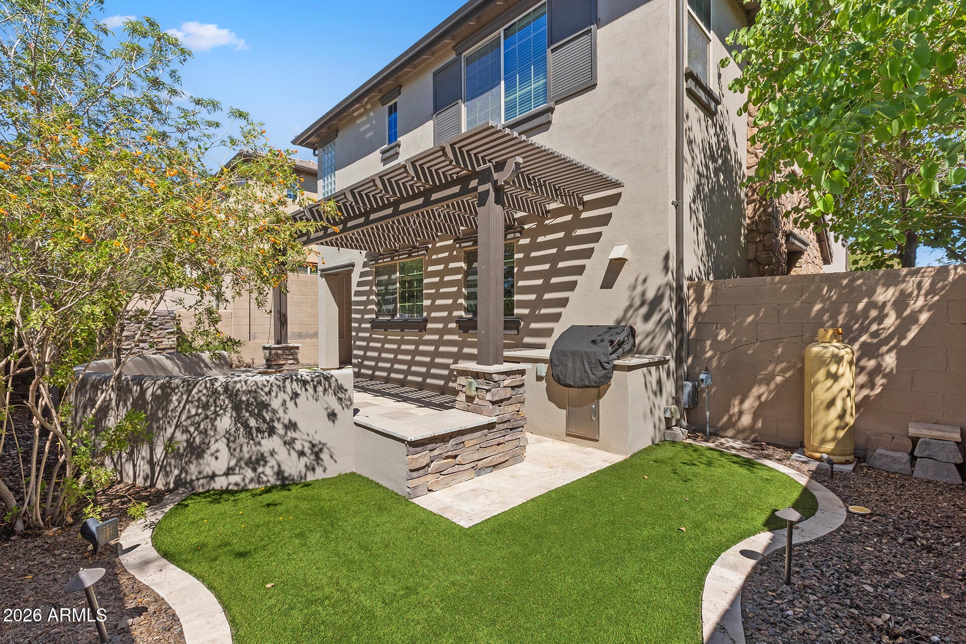 Properties 3 15918 S 11TH Way