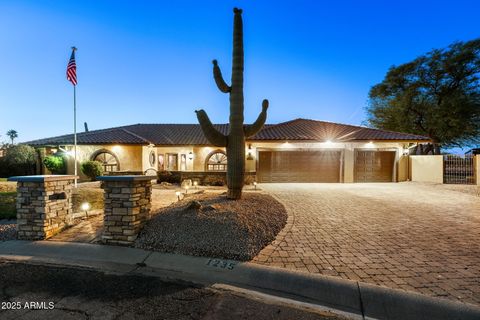 1235 E CLEARVIEW Drive Casa Grande AZ 85122