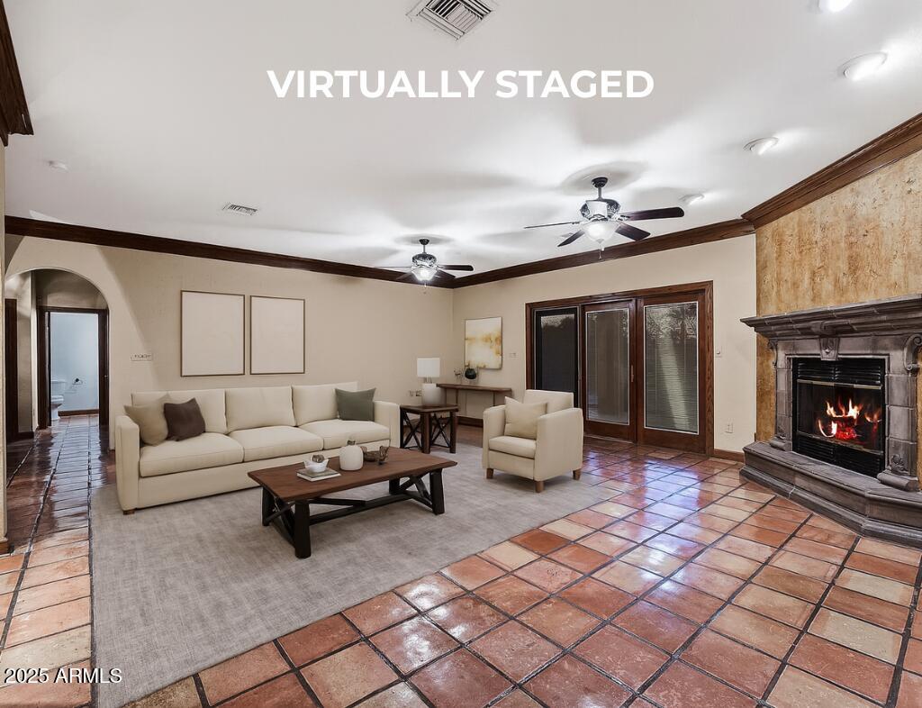 1235 E CLEARVIEW Drive