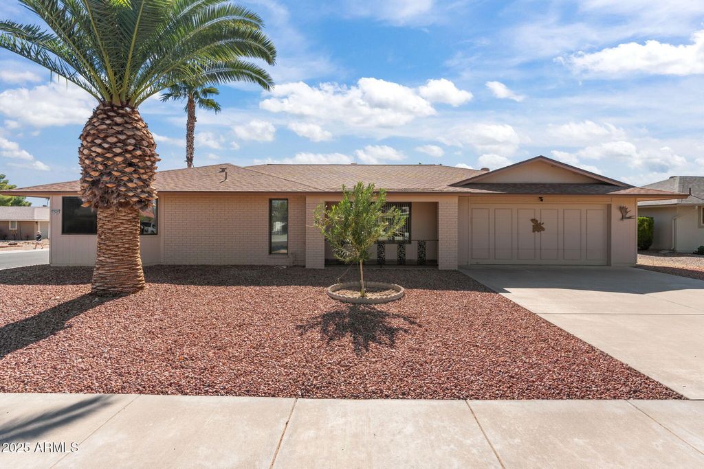 Photo of 12423 W Aurora Drive W, Sun City West, AZ 85375 (MLS # 6940543)