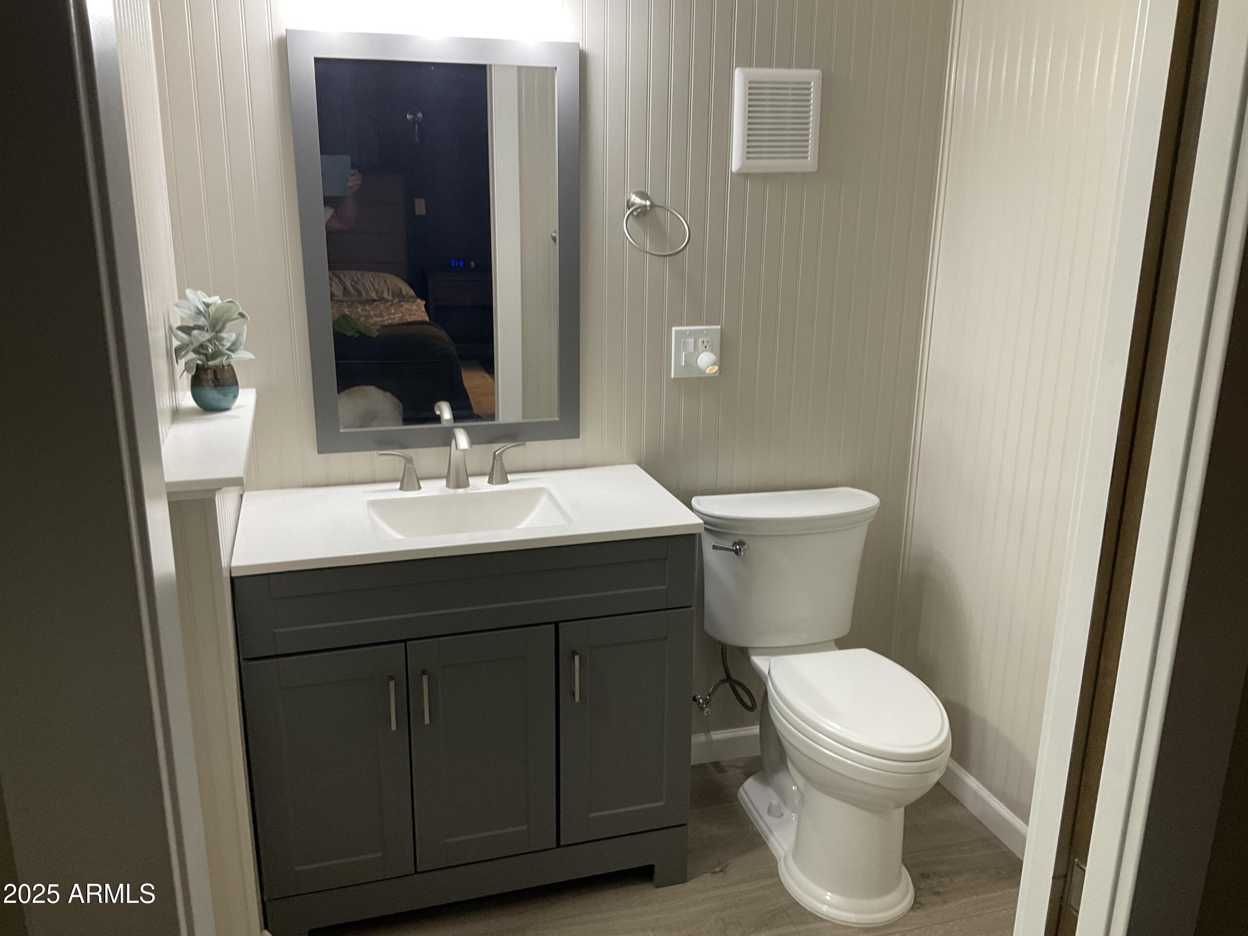 2175 W Southern Avenue 203