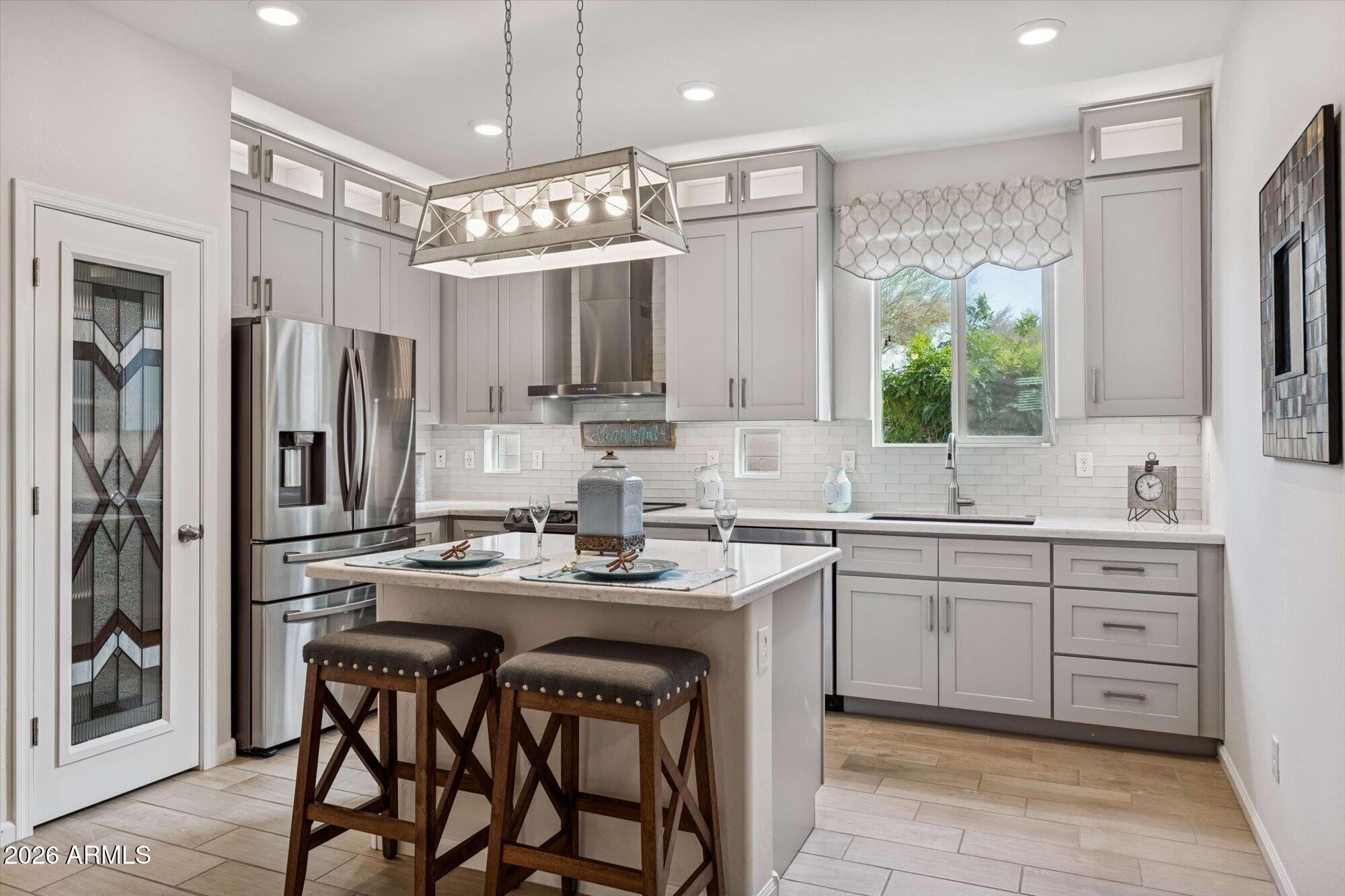 1711 W SATINWOOD Drive