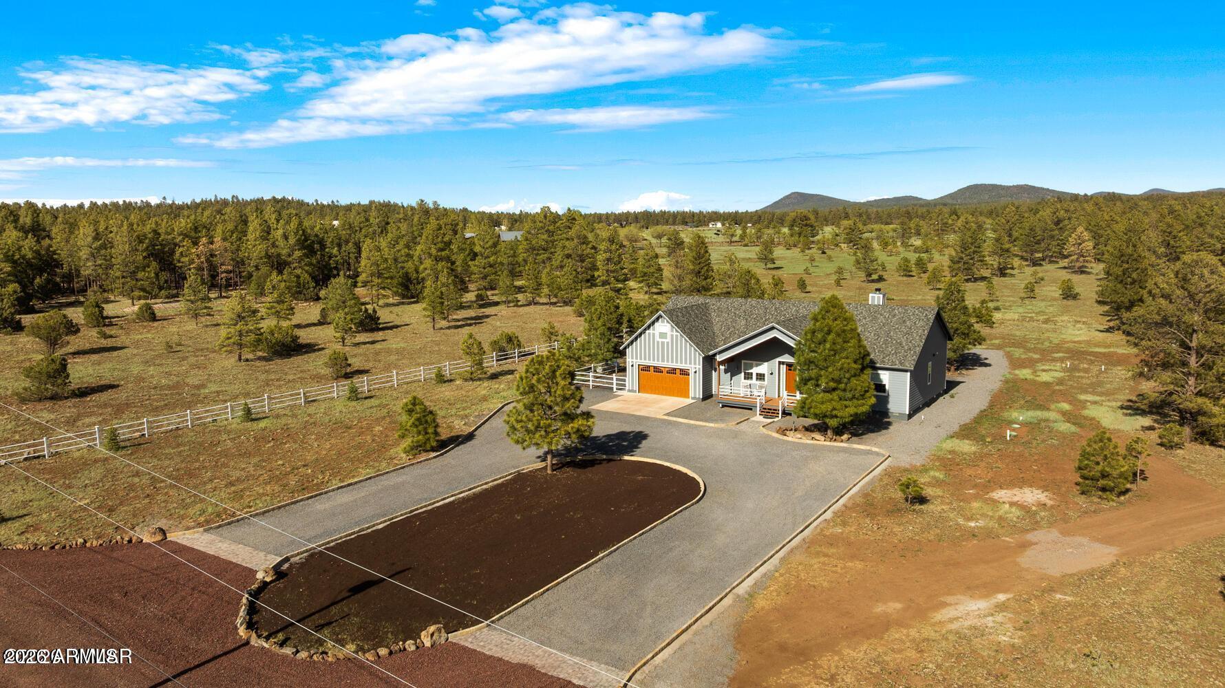 9365/9361 MOUNTAIN MEADOW Lane