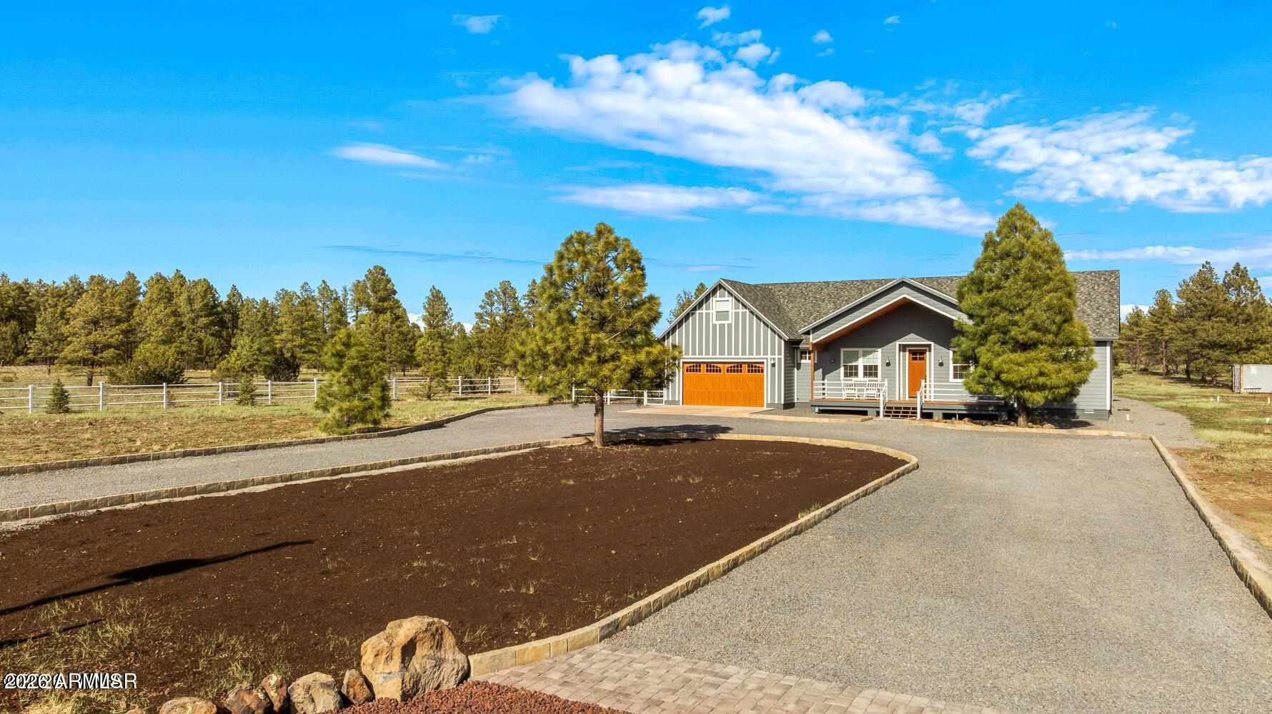 9365/9361 MOUNTAIN MEADOW Lane