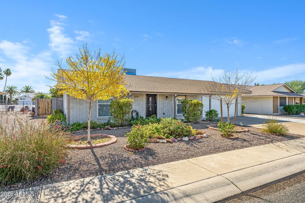 Photo of 10013 W Mission Lane, Sun City, AZ 85351 (MLS # 6971721)