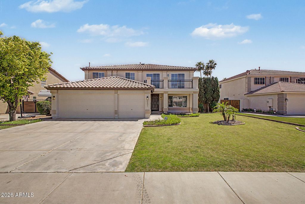 Photo of 2631 E Pinto Drive, Gilbert, AZ 85296 (MLS # 7022786)