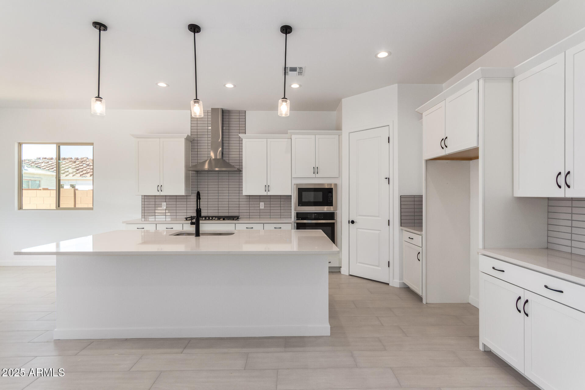 24116 N 172ND Avenue