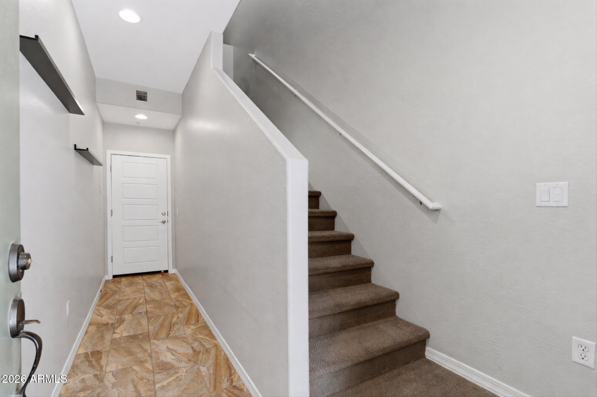 5550 N 16TH Street 171