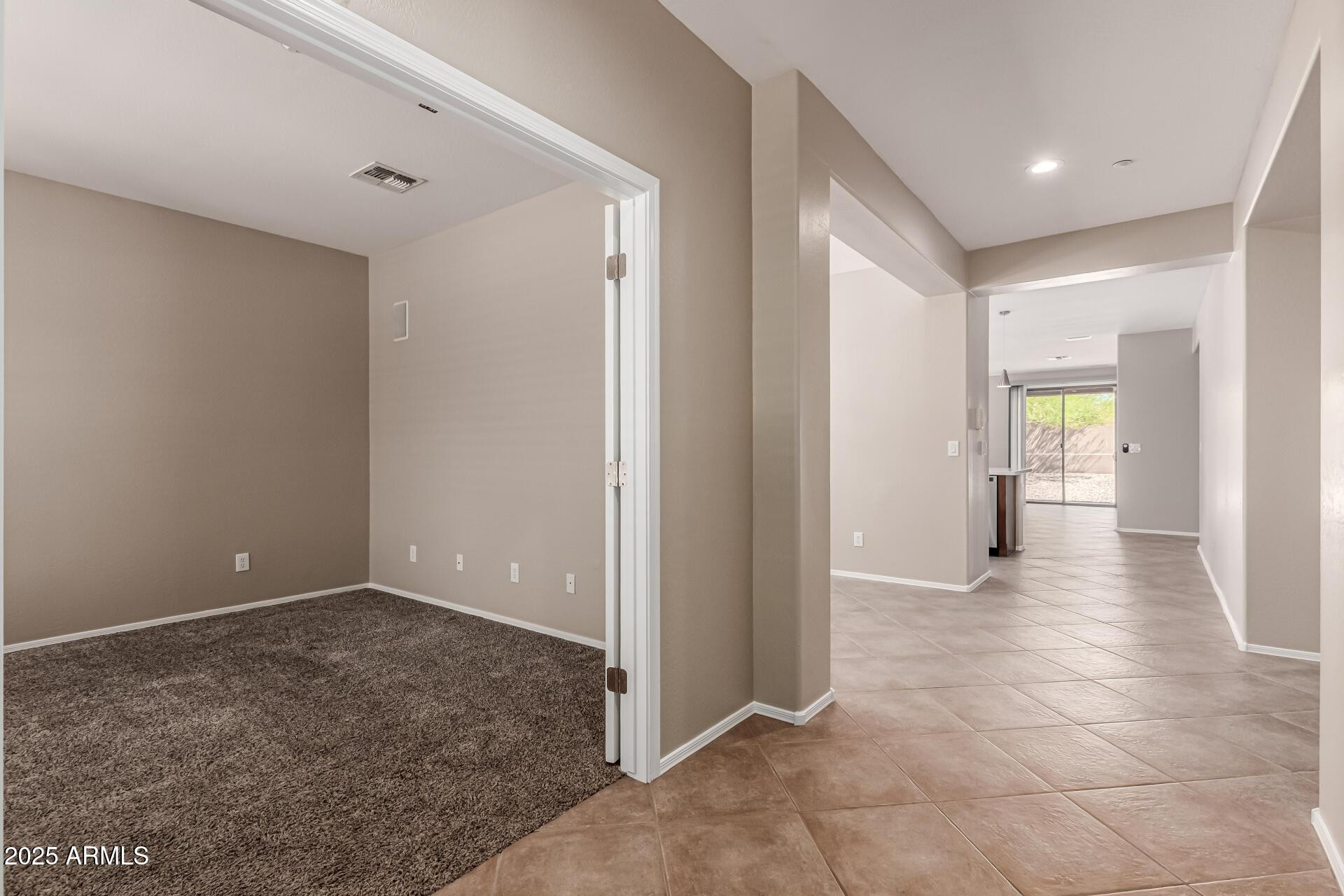 1744 W Turtle Hill Drive