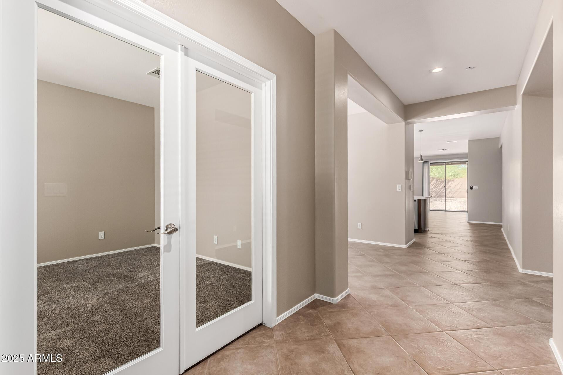 1744 W Turtle Hill Drive