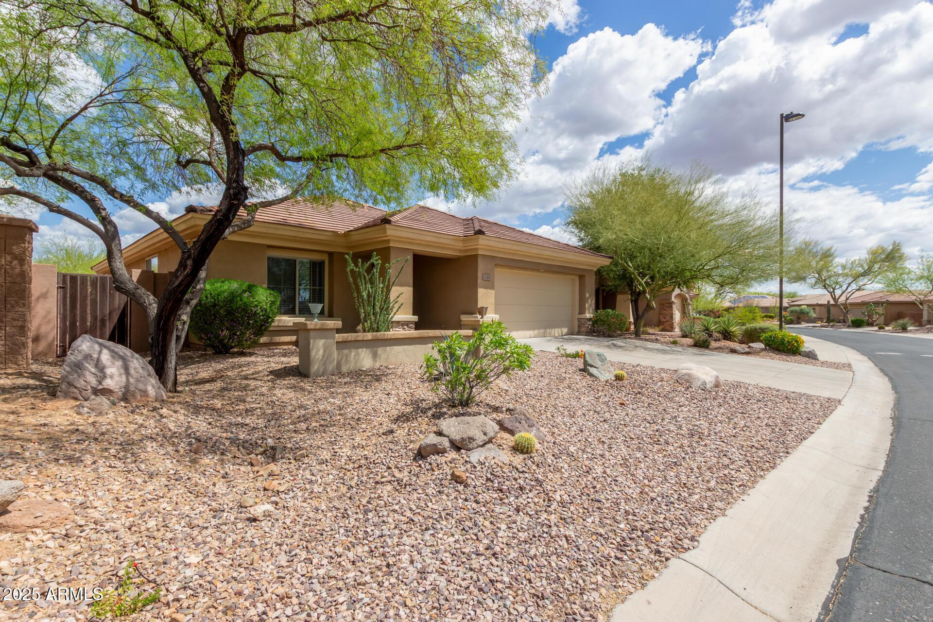 1744 W Turtle Hill Drive