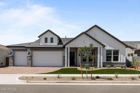 1042 W RIDGE Road Apache Junction AZ 85120
