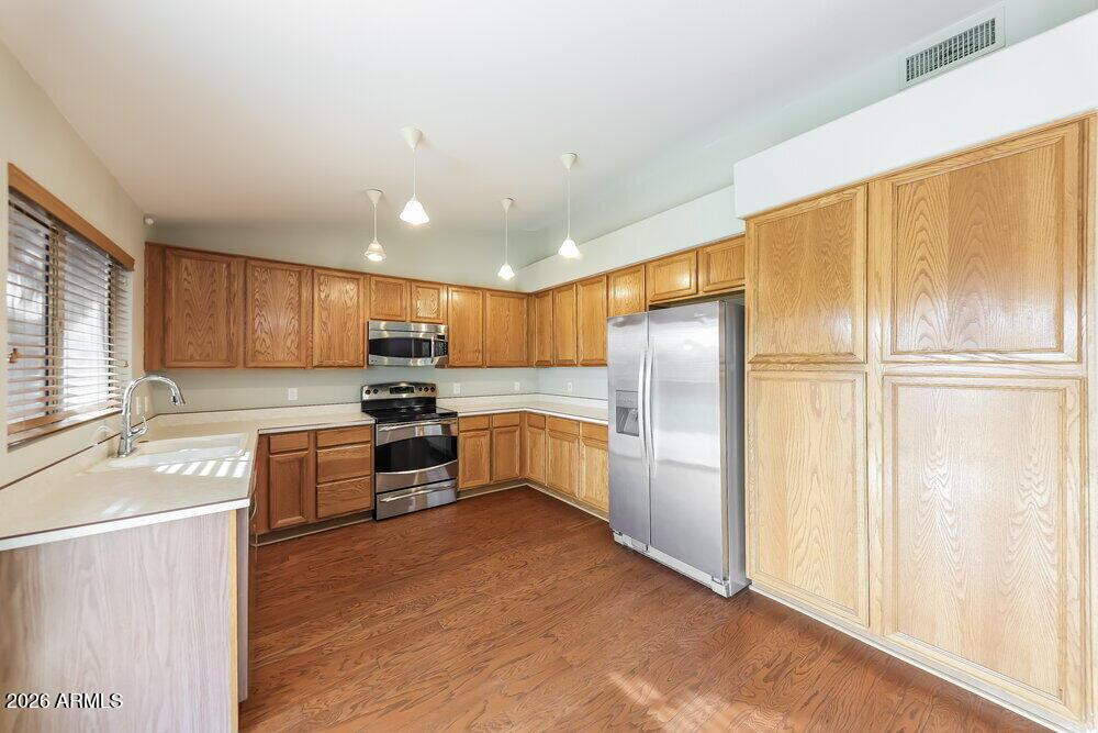 7205 W Los Gatos Drive