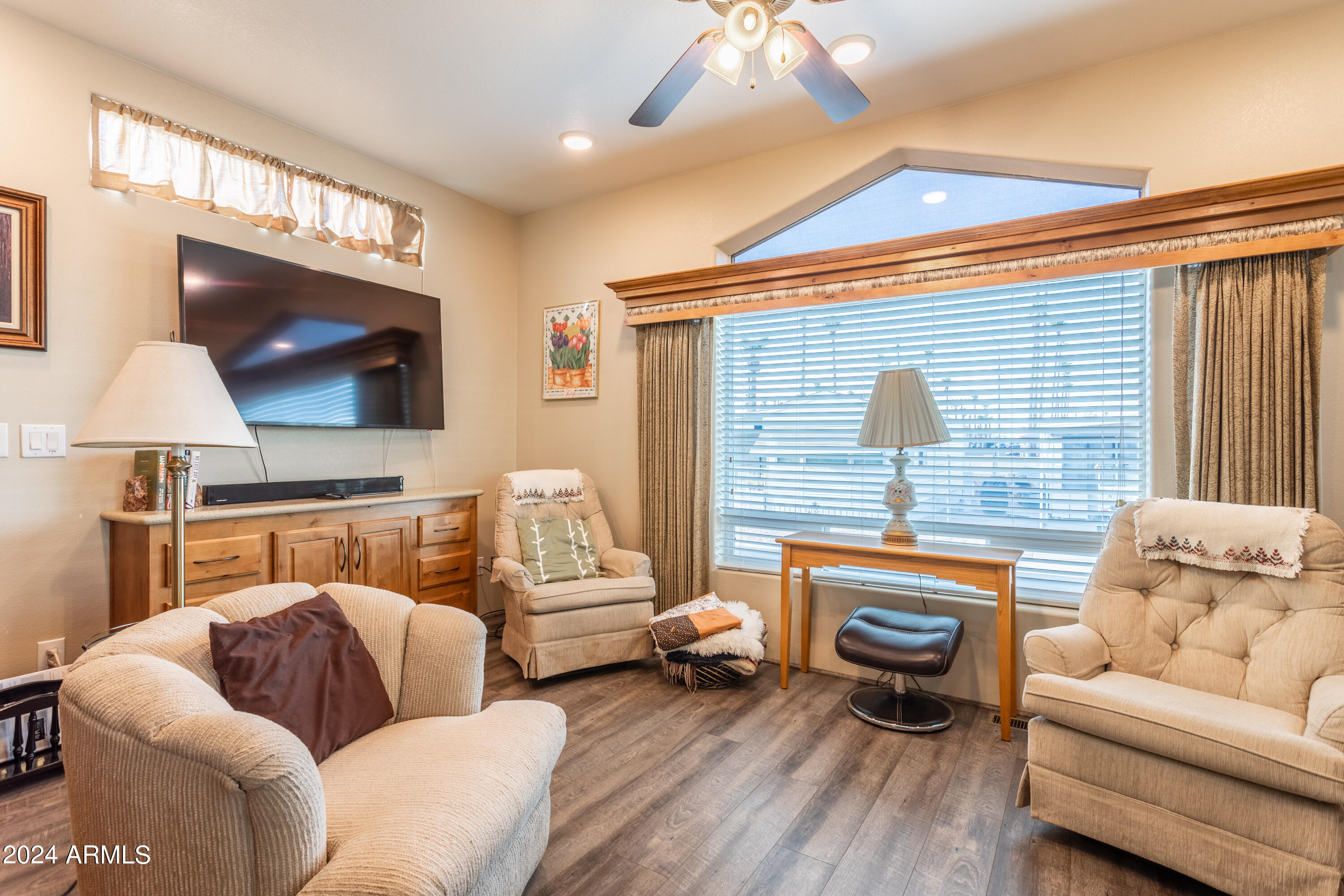 7750 E BROADWAY Road 709