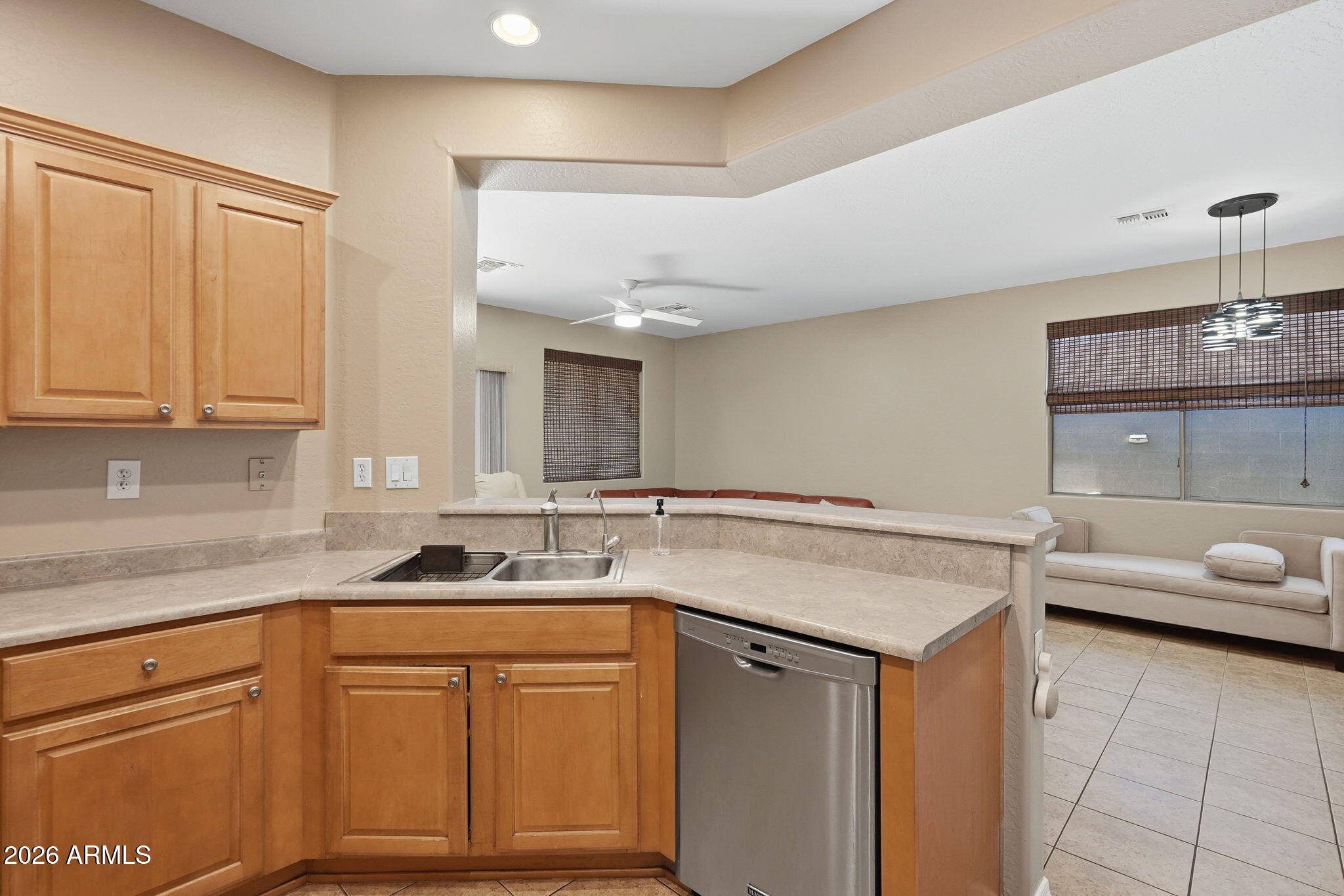 3719 W Memorial Drive