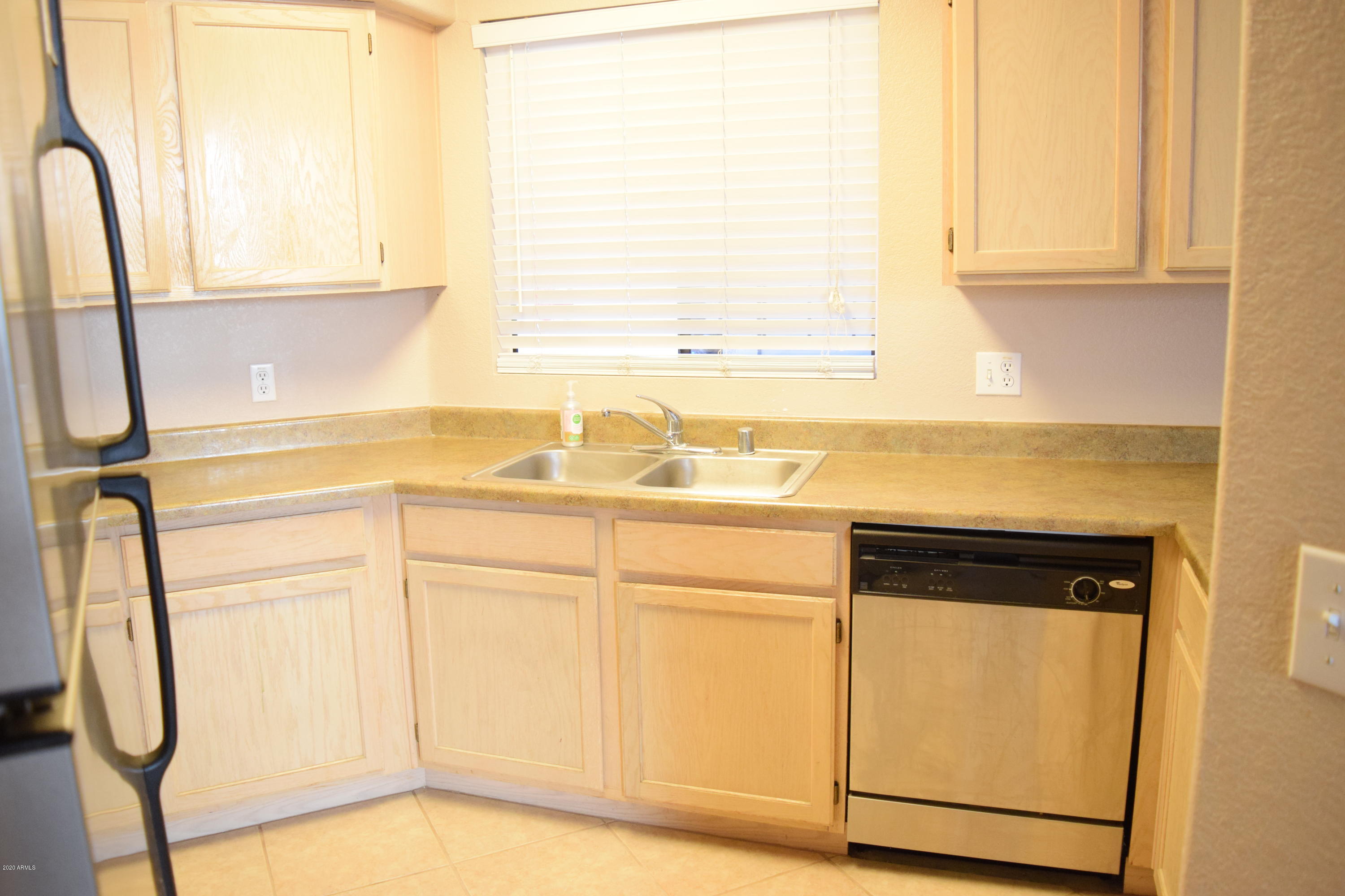 3848 N 3RD Avenue 2052