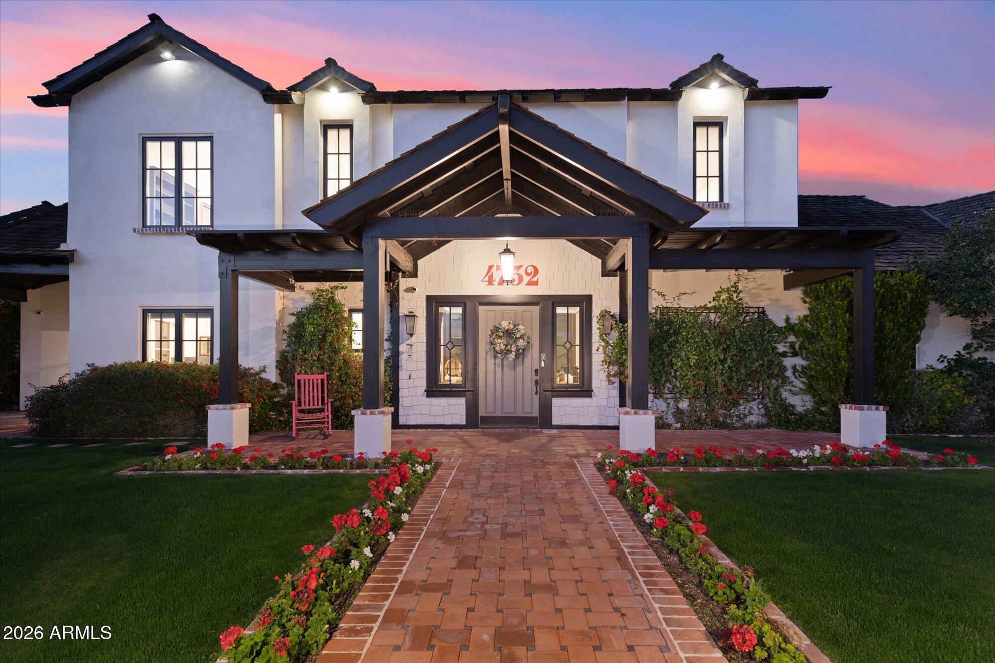 4732 N DROMEDARY Road