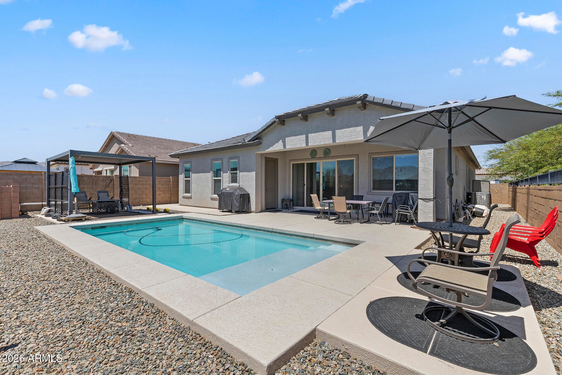 18931 W LAUREL Lane