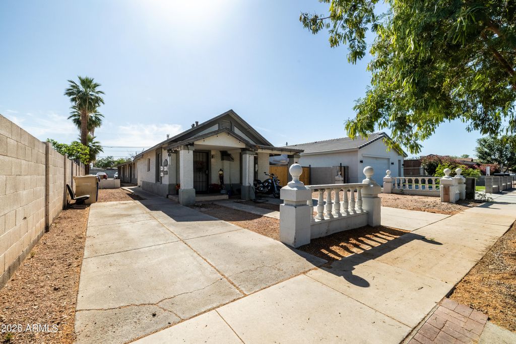 Photo of 6739 N 61st Avenue, Glendale, AZ 85301 (MLS # 7023263)