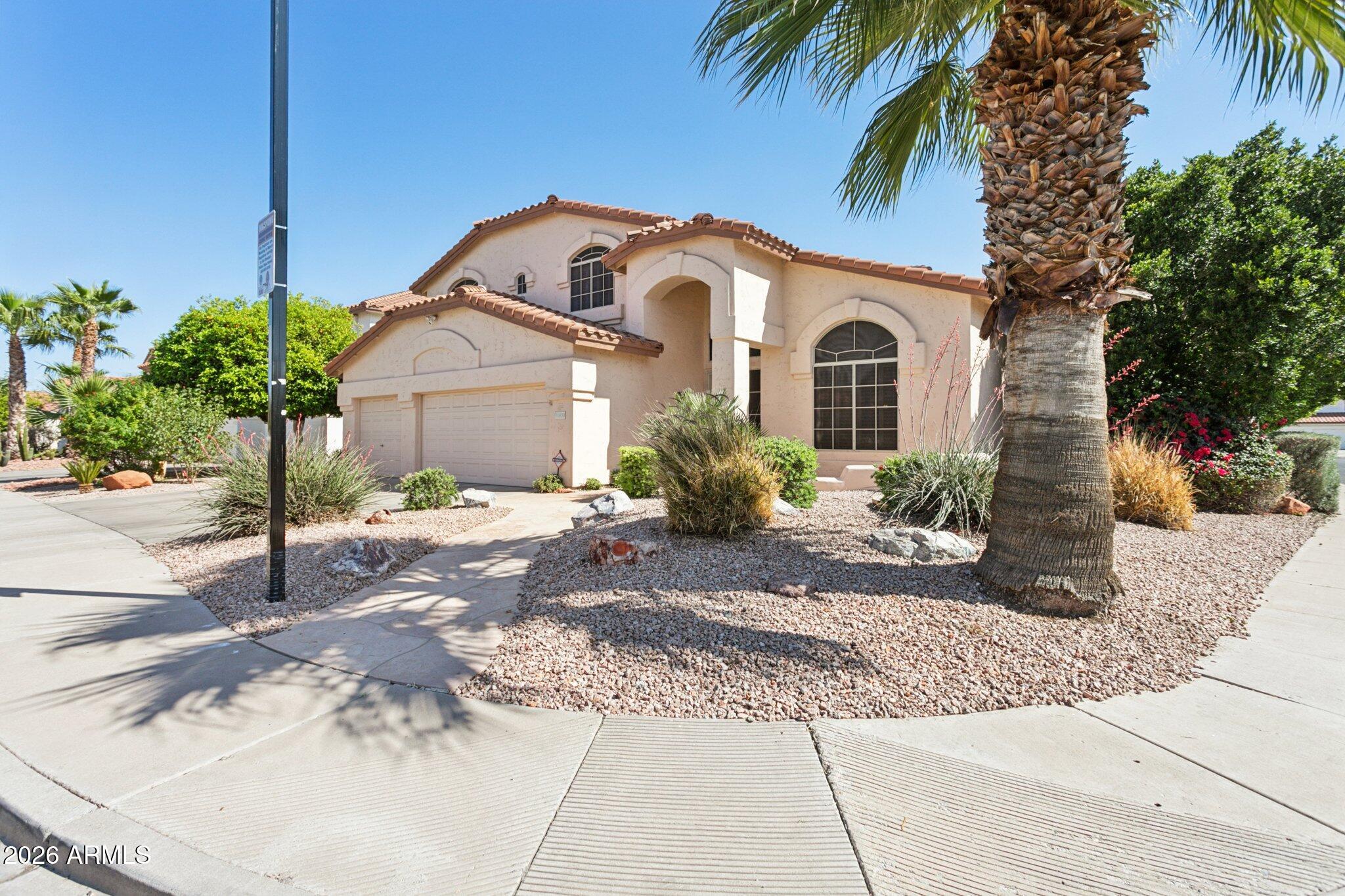 5851 W CHARTER OAK Road
