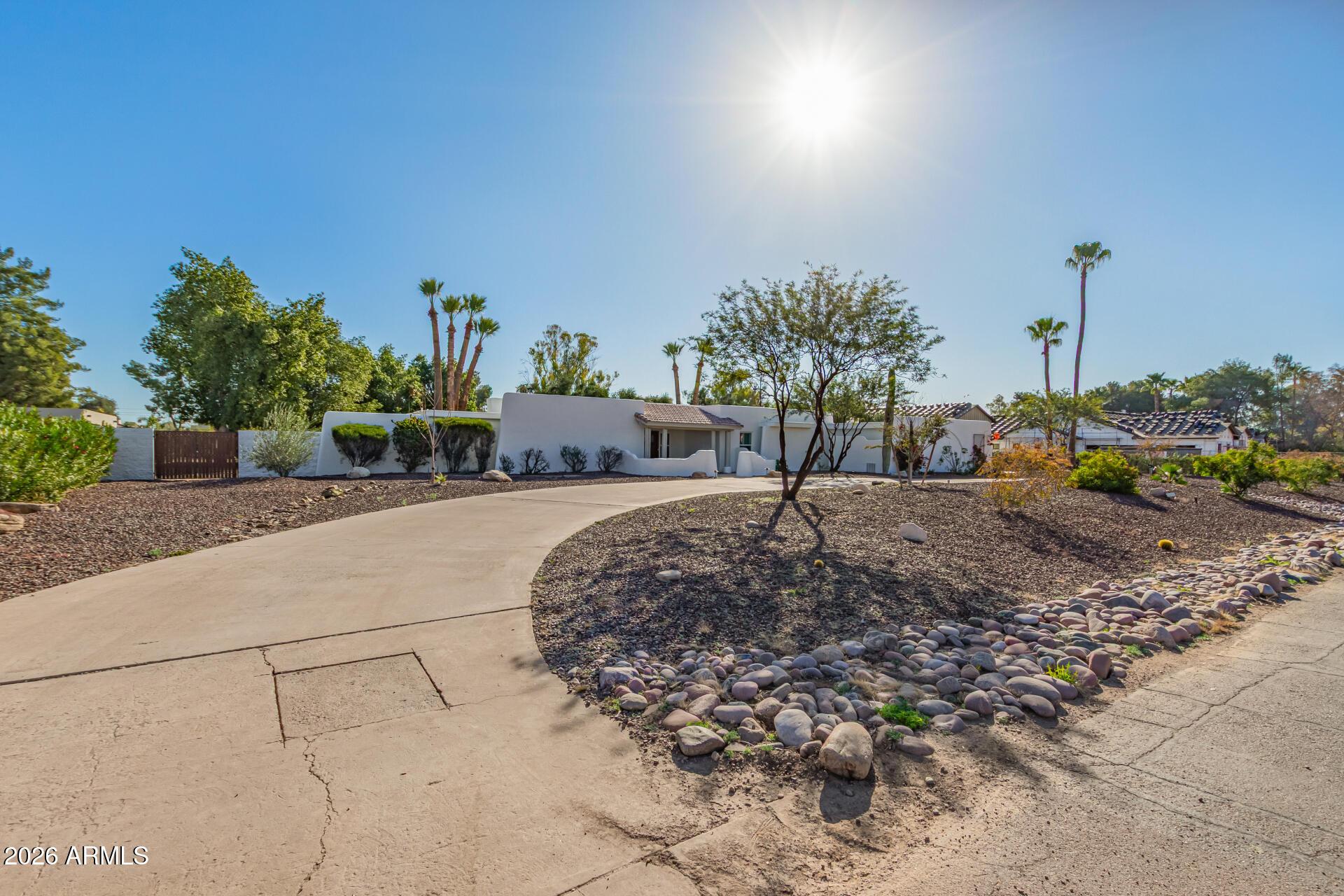 11243 N Saint Andrews Way