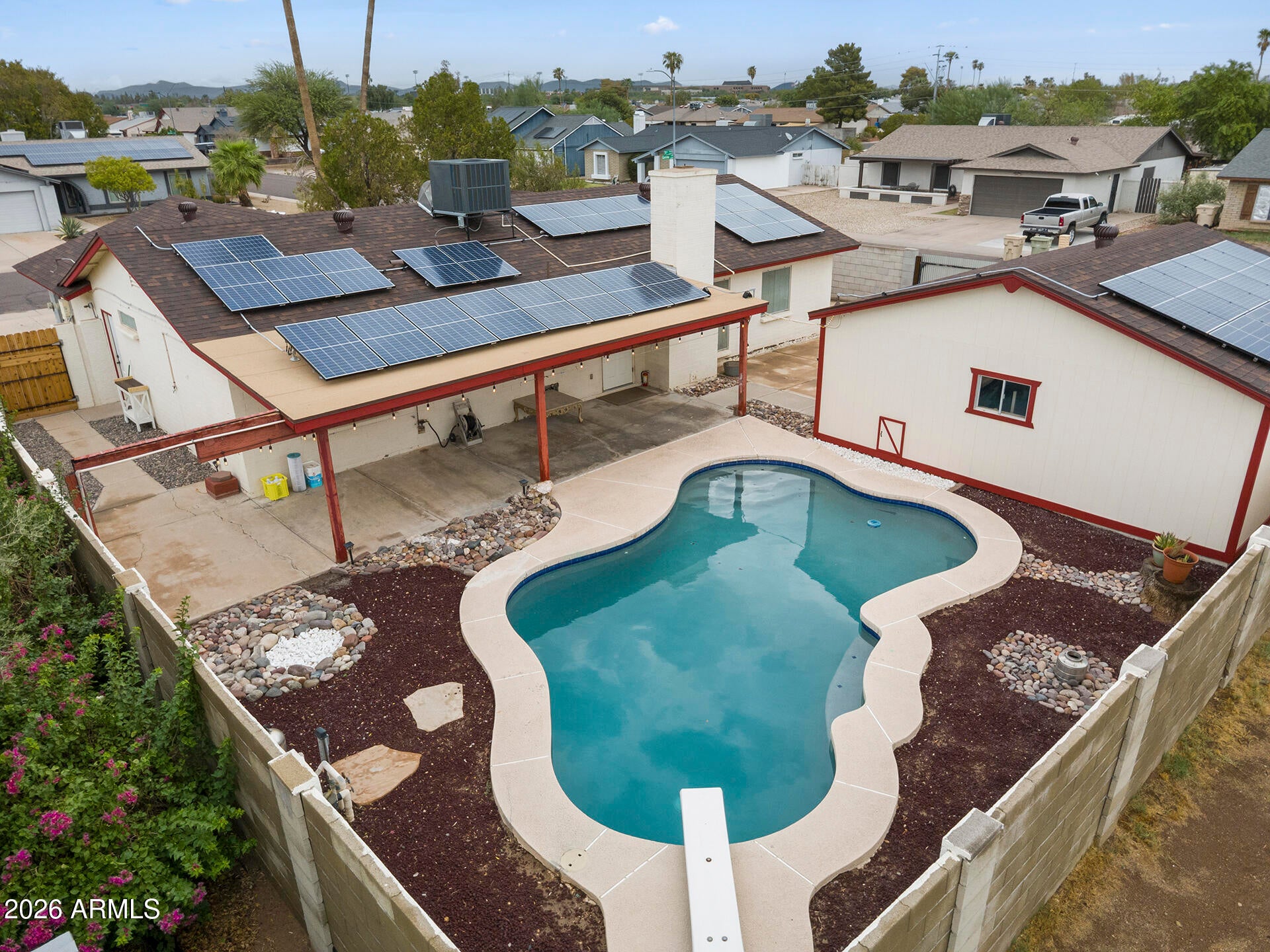 5107 W CORRINE Drive