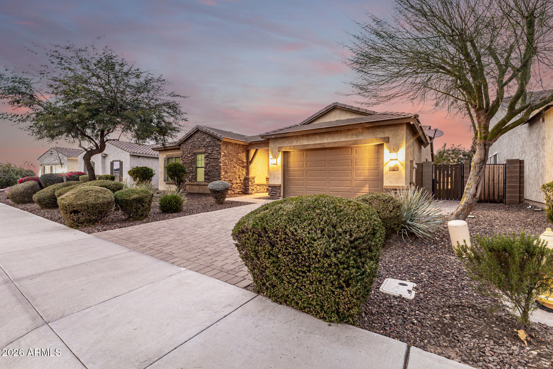 3888 E CHESTNUT Lane