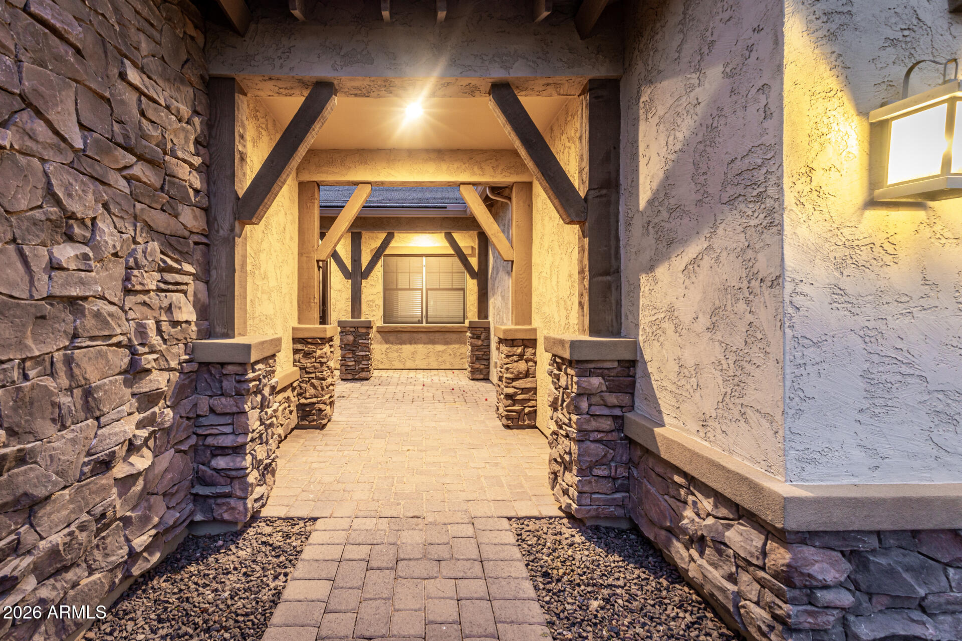 3888 E CHESTNUT Lane