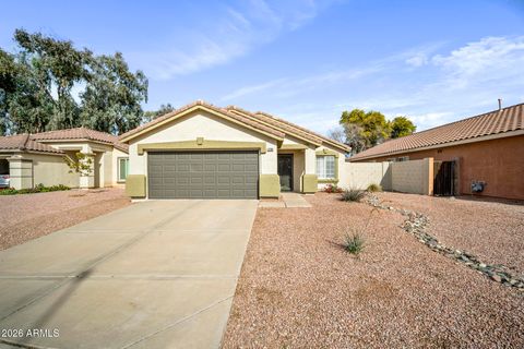 Photo of 2396 E Winchester Place, Chandler, AZ 85286 (MLS # 6976973)
