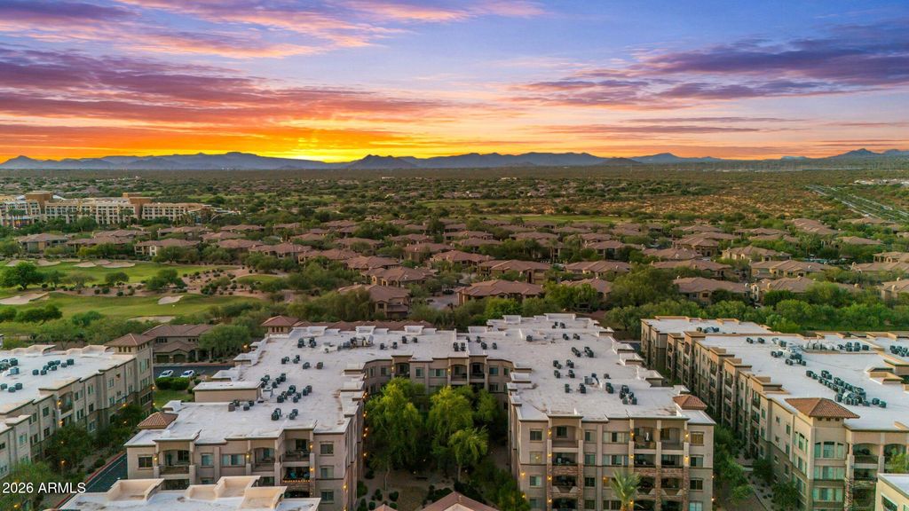 Photo of 5450 E Deer Valley Drive #2206, Phoenix, AZ 85054 (MLS # 7054996)