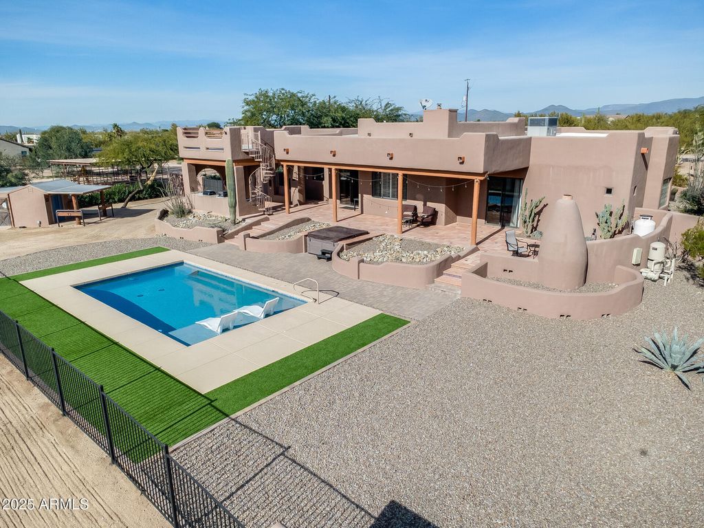Photo of 6227 E Windstone Trail, Cave Creek, AZ 85331 (MLS # 6954405)