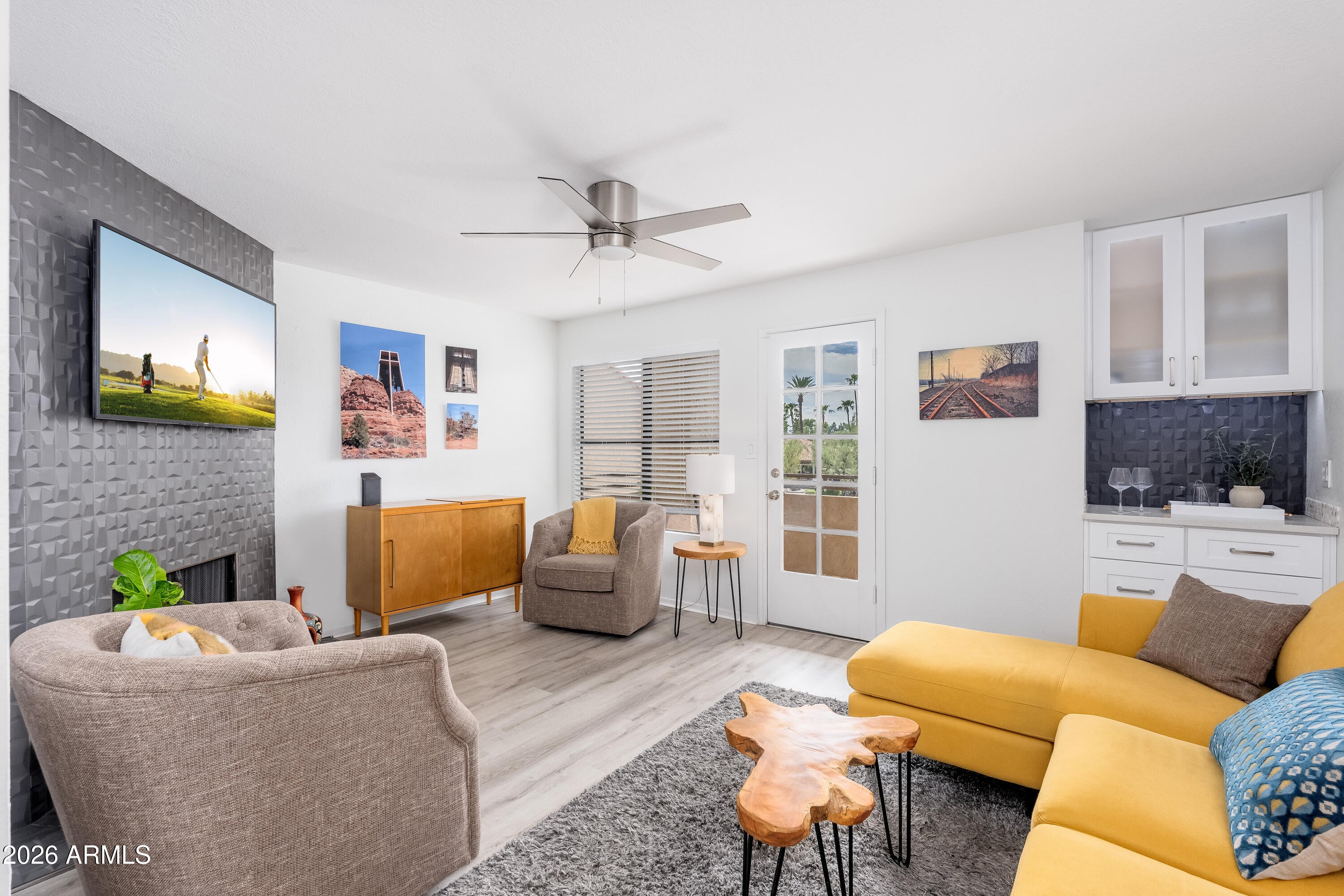 8787 E MOUNTAIN VIEW Road 2128