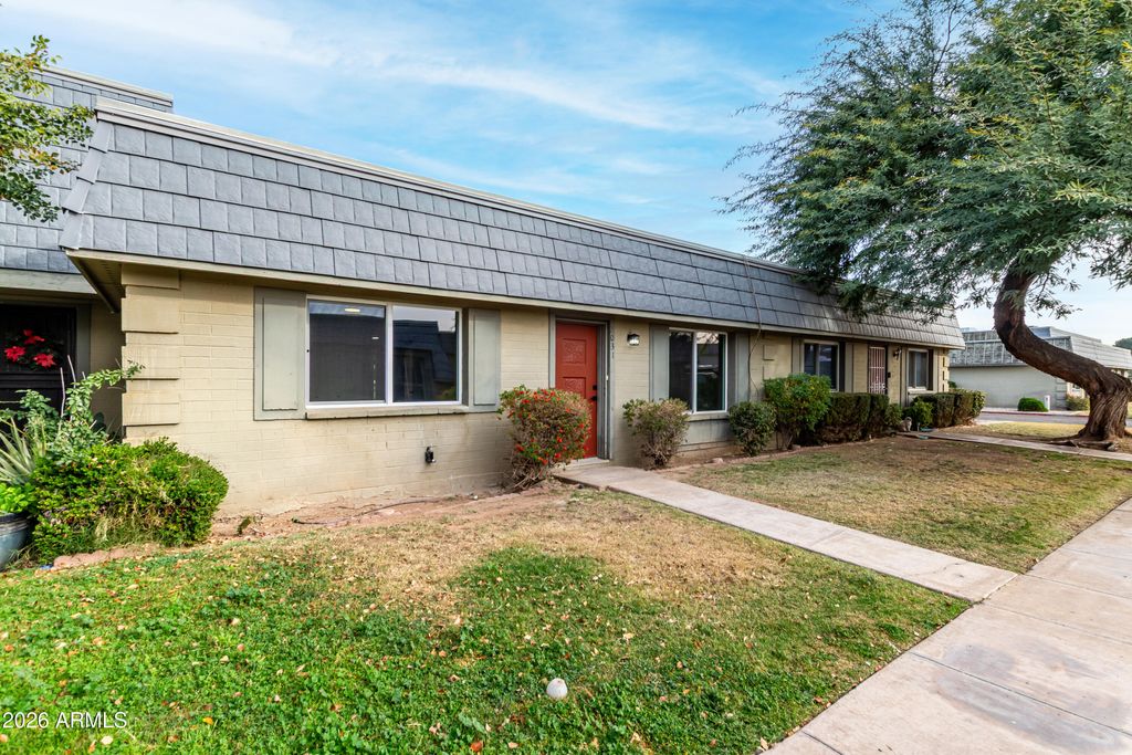 Photo of 2031 W Pierson Street, Phoenix, AZ 85015 (MLS # 6976844)