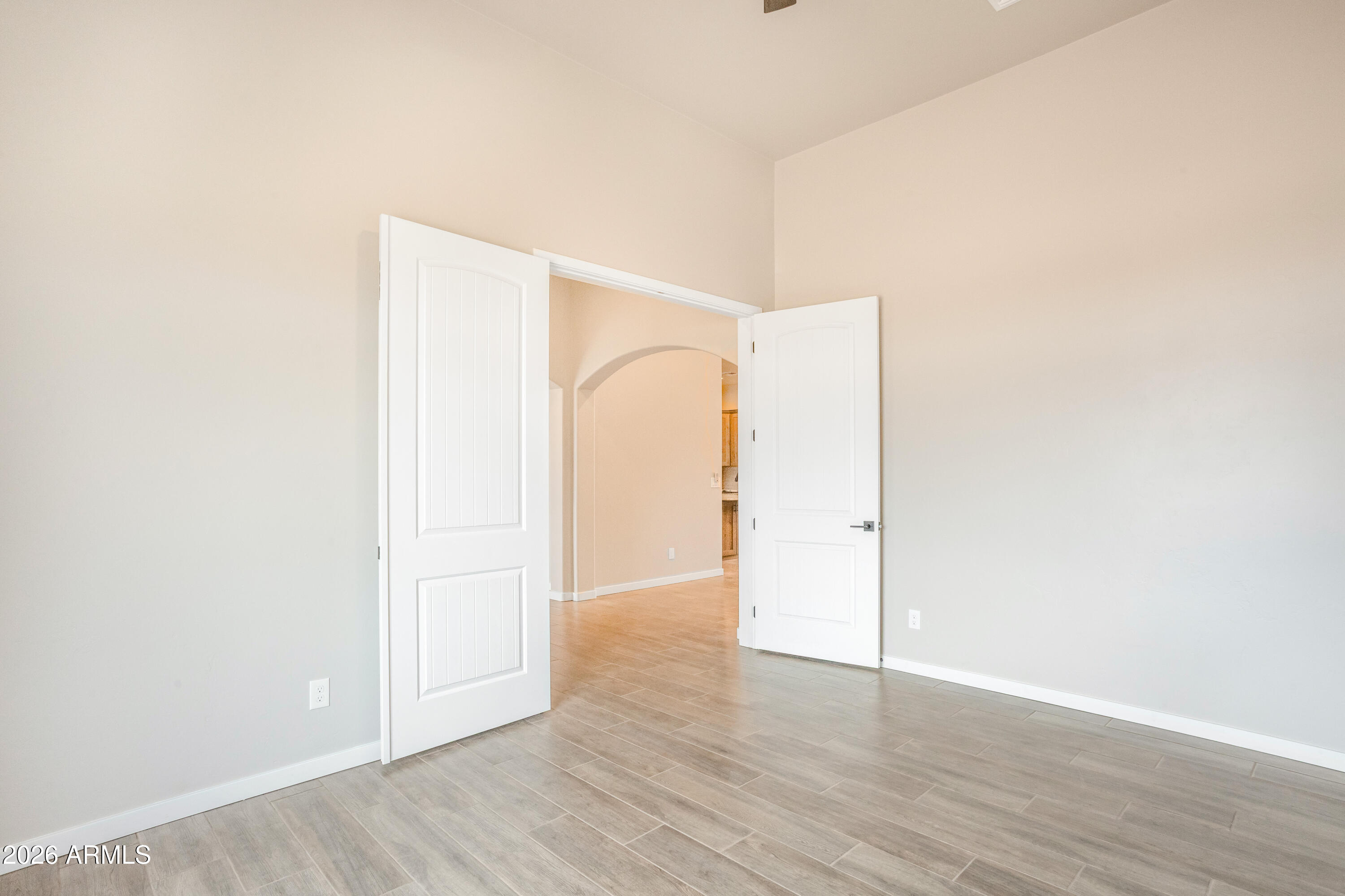 5754 S Stephanie Place