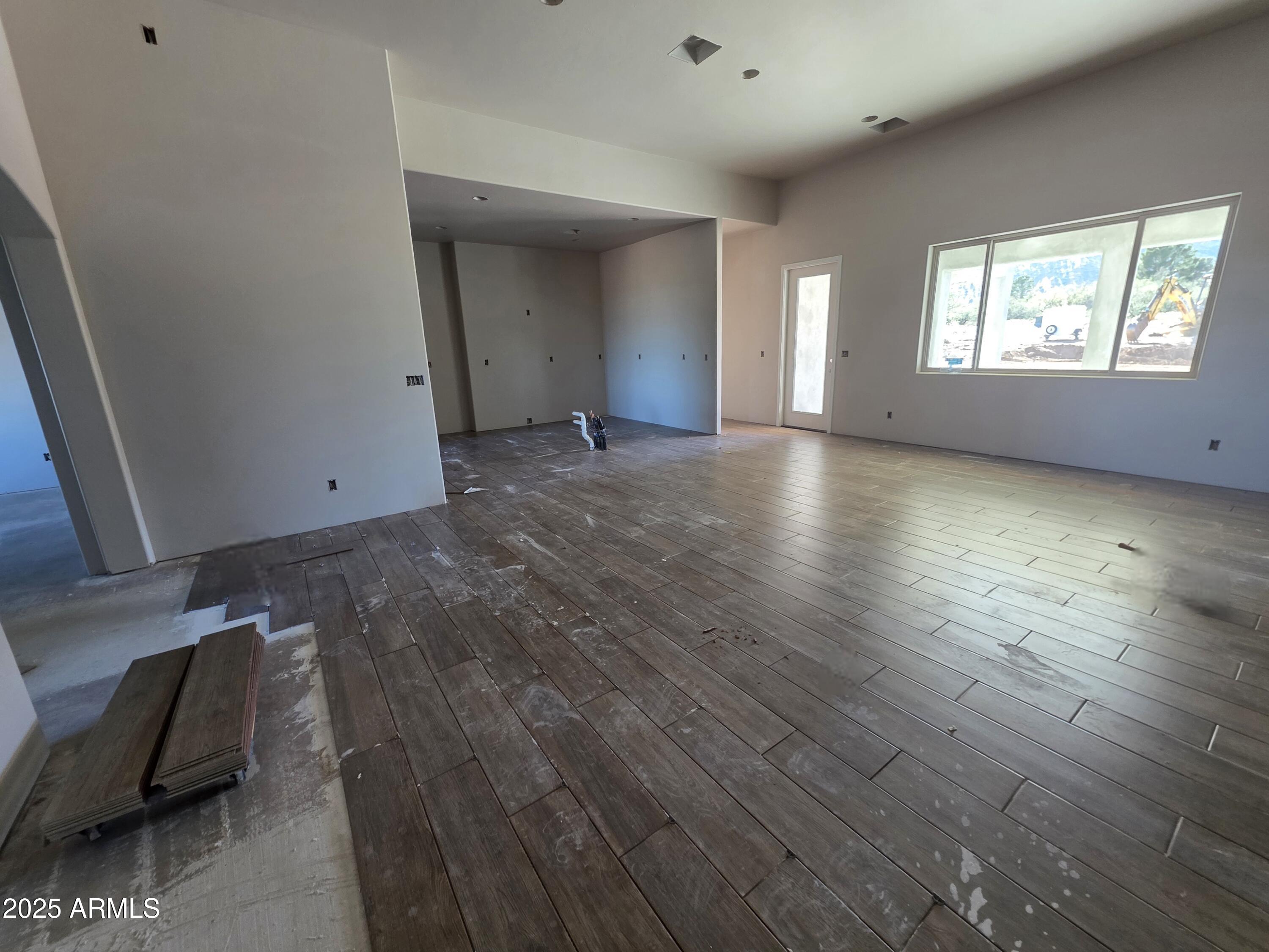 5754 S Stephanie Place