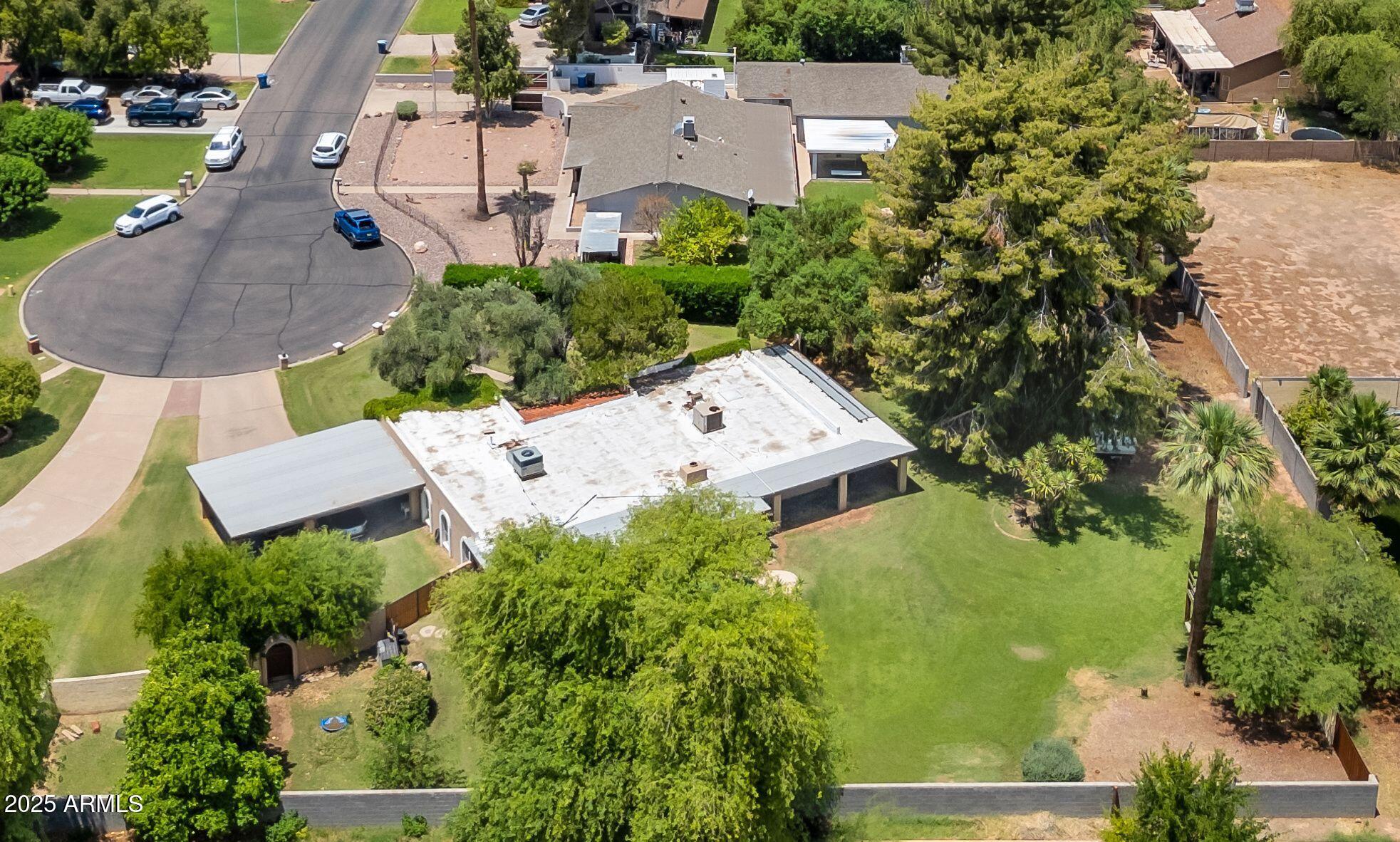 1298 E BUFFALO Street