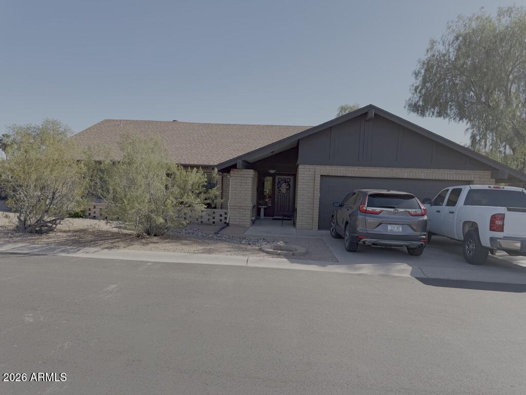 3650 E QUENTON Drive 2