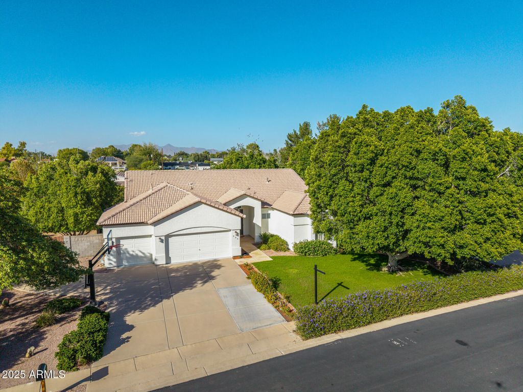 Photo of 954 E Kramer Street, Mesa, AZ 85203 (MLS # 6931741)