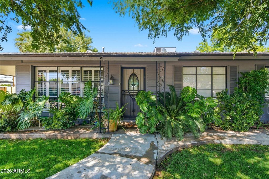 Photo of 7750 N 17th Drive, Phoenix, AZ 85021 (MLS # 7028120)