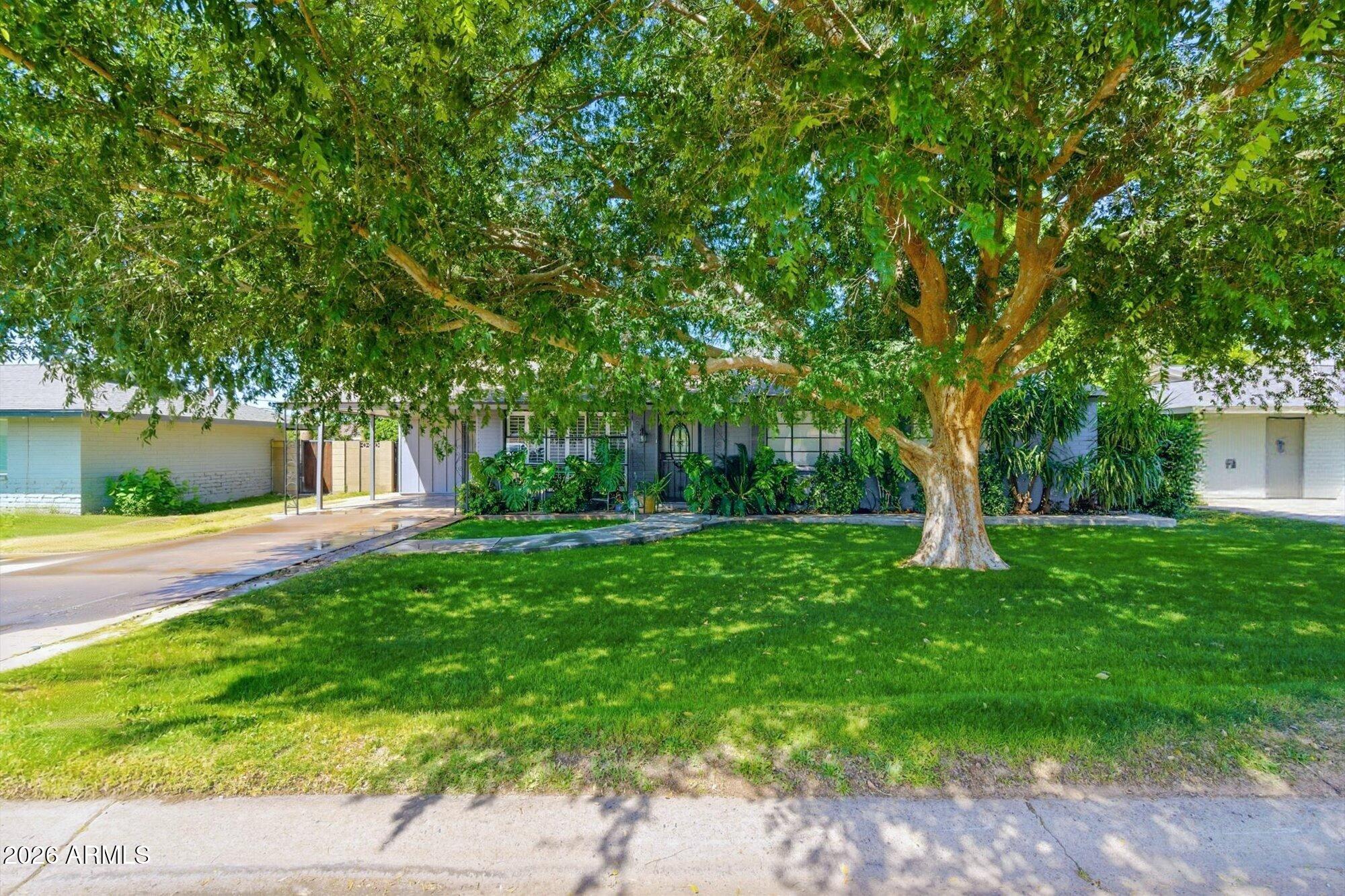 7750 N 17TH Drive