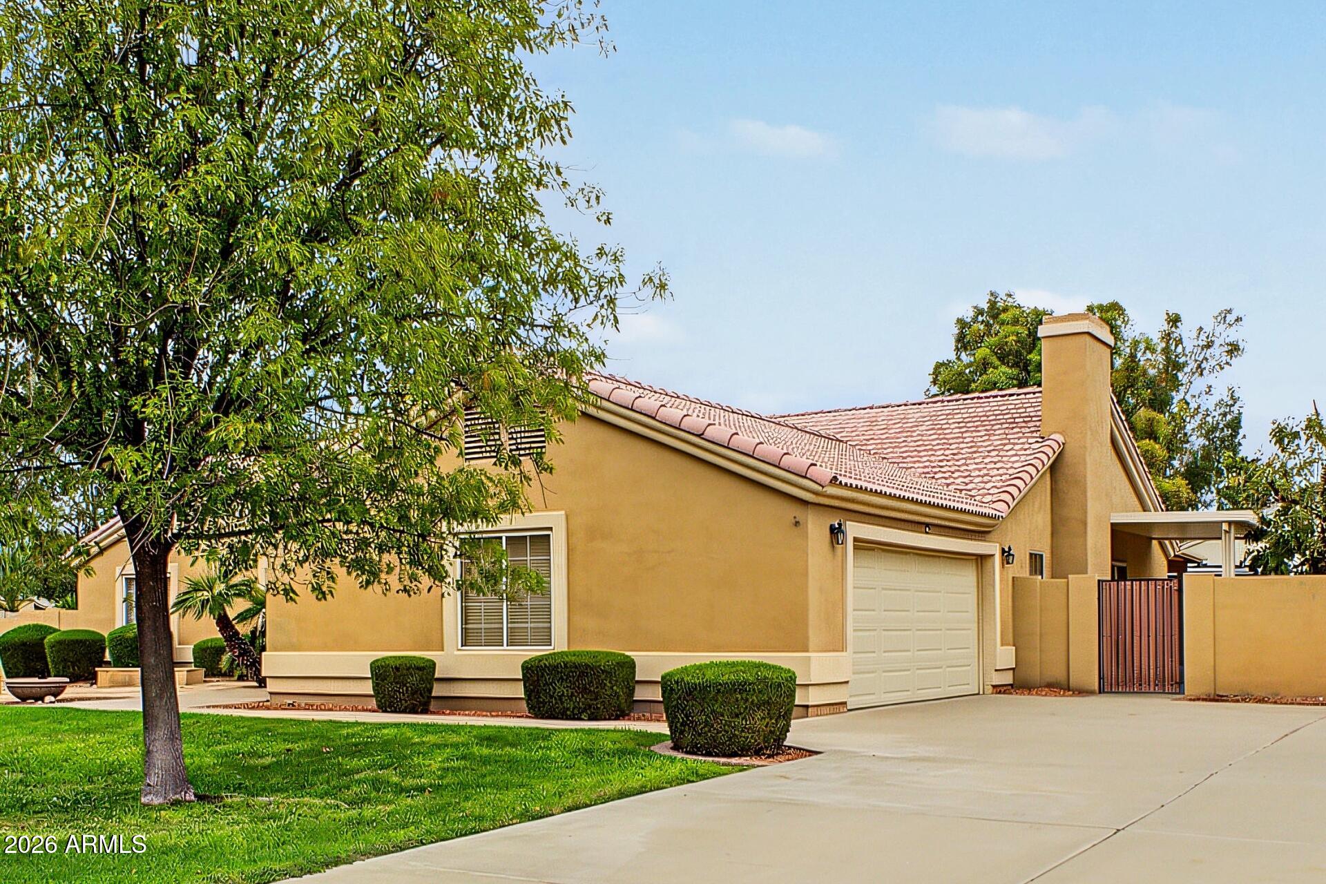 19430 E AVENIDA DEL VALLE --
